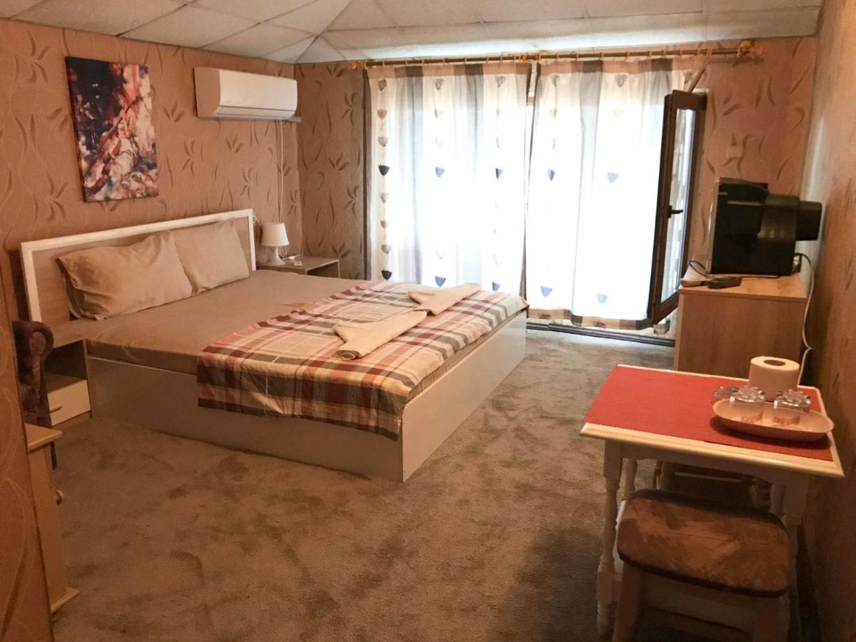 Guest House Urdoviza คีตาน ภายนอก รูปภาพ