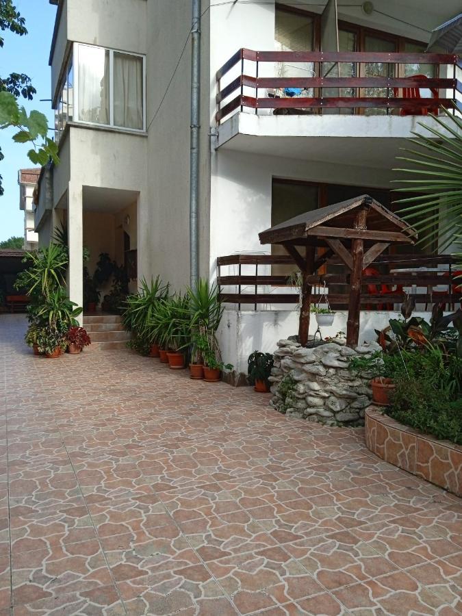 Guest House Urdoviza คีตาน ภายนอก รูปภาพ